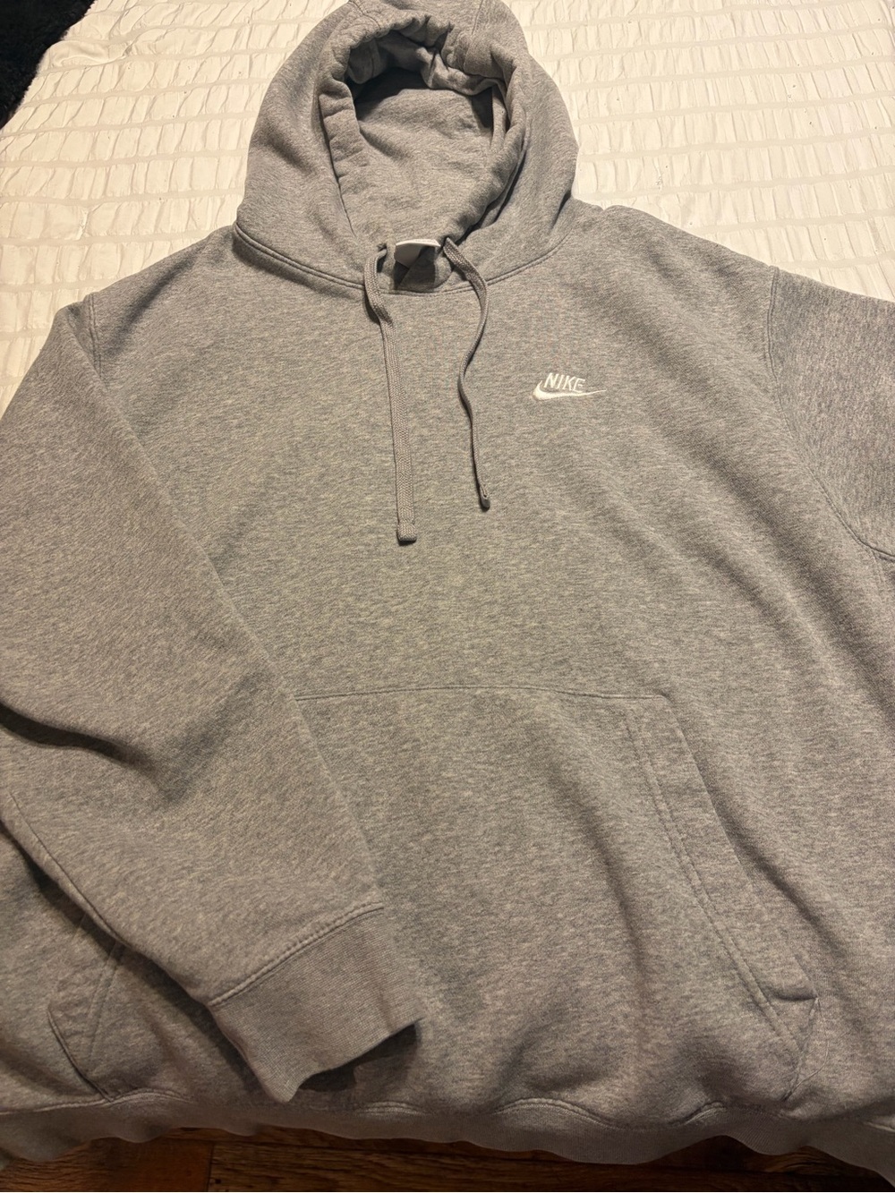 Nike Men’s Heather Gray Pullover Hoodie
